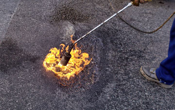 Combe Fishacre flat roofing repairs